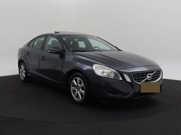 Photo 29 of 30 of YV1FS48HBC2138291 Volvo S60 1.6 T4 Aut. Kinetic