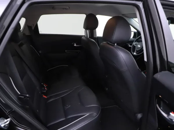 Kia e-Niro ExecutiveLine 64 kWh (5-drs SUV)