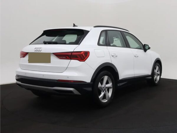 Photo 3 of 27 of WAUZZZF30L1041209 Audi Q3 35 TFSI Aut. Pro Line