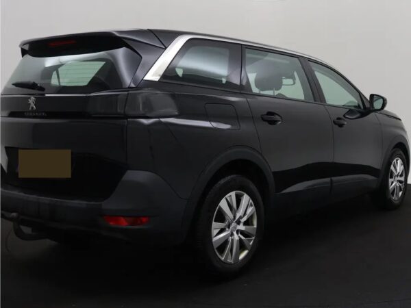 Photo 3 of 28 of VF3MRHNSMMS150928 Peugeot 5008 1.2 PureTech Premium 7-SEATS