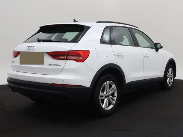 Photo 3 of 28 of WAUZZZF3XR1006511 Audi Q3 45 TFSI e edition