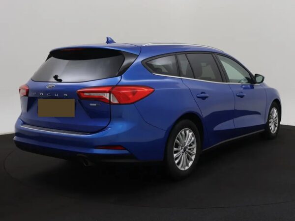 Photo 3 of 28 of WF0PXXGCHPLY55796 Ford FOCUS Wagon 1.0 EcoBoost Hybrid Titanium X