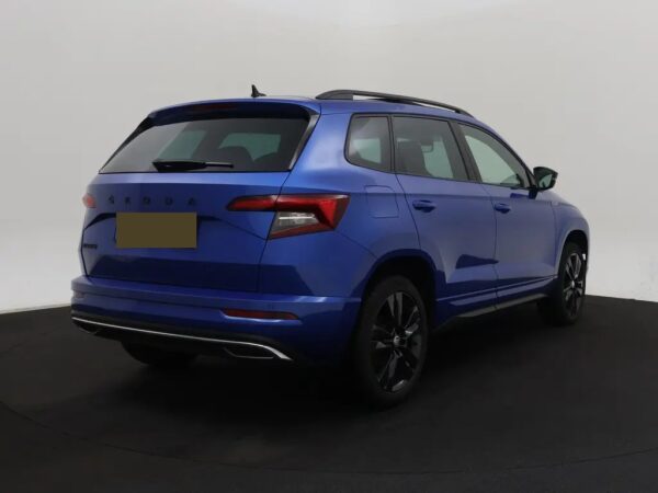 Photo 3 of 37 of TMBJR7NU0L5044196 Skoda Karoq 1.5 TSI AUT .Sportline Business LED