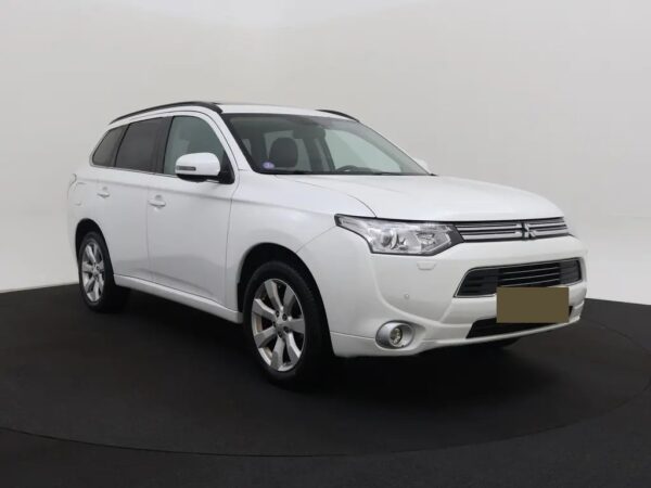 Photo 30 of 31 of JMBXDGG2WEZ002903 Mitsubishi Outlander 2.0 PHEV Instyle