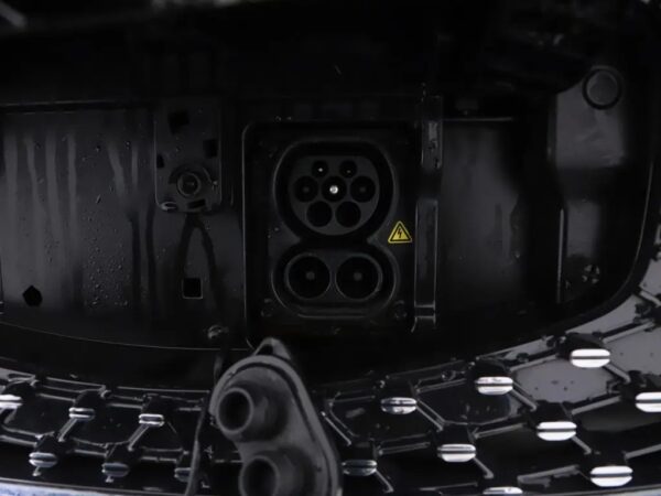 Photo 30 of 34 of LSJW74098LZ169970 MG ZS EV Luxury 45 kWh LED