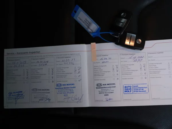 Photo 30 of 35 of KNACC81CGH5054995 Kia Niro 1.6 GDi Hybrid ExecutiveLine