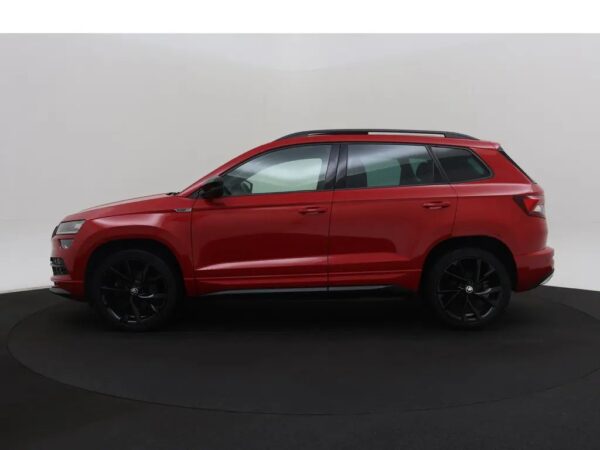 Photo 31 of 34 of TMBJR7NU6M5017005 Skoda Karoq 1.5 TSI ACT Sportline Business LED