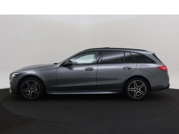 Photo 31 of 34 of W1K2062541F035088 Mercedes-Benz C-Klasse Estate 300 e AMG Line LED