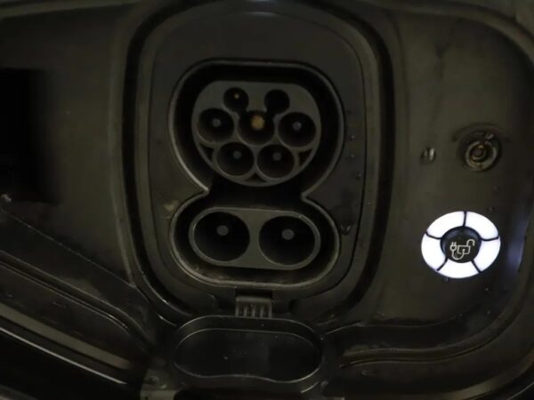 Ford Mustang Mach-E RWD 75 kWh LED