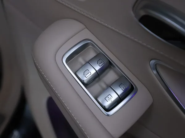 Mercedes-Benz S-Klasse 560 e Lang Premium Plus