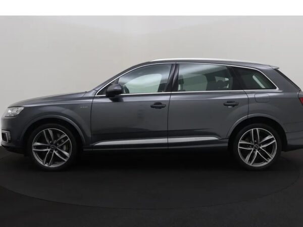 Audi Q7 3.0 TDI E-Tron Quattro Sport LED-Matrix