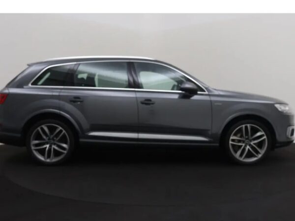 Audi Q7 3.0 TDI E-Tron Quattro Sport LED-Matrix