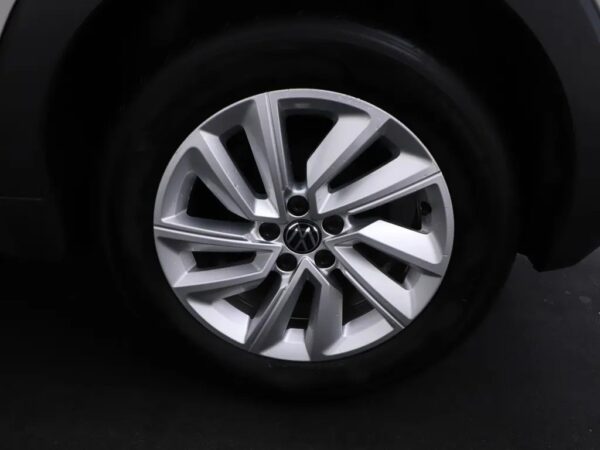 Photo 4 of 27 of WVGZZZC1ZNY031245 Volkswagen T-Cross 1.0 TSI Life