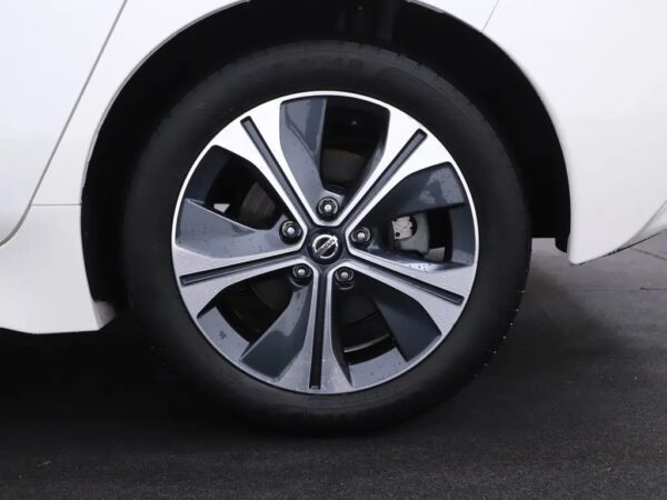 Nissan Leaf N-Connecta 40 kWh LED