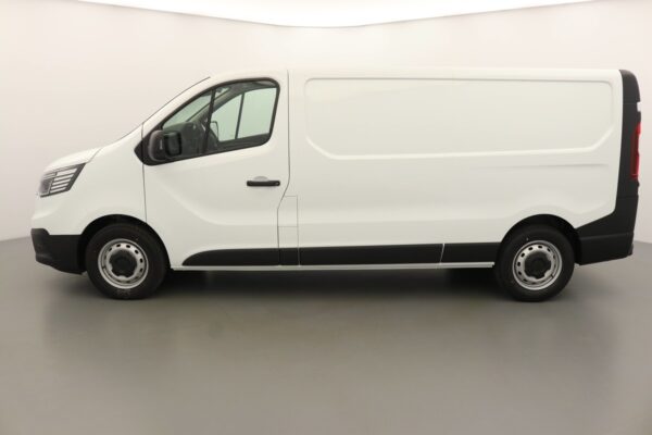 RENAULT TRAFIC L2H1 BLUE DCI
