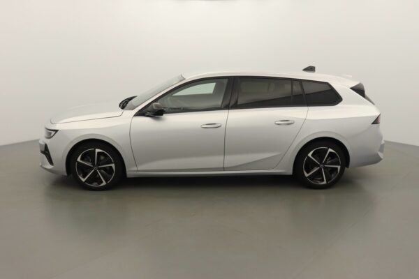 OPEL ASTRA ST (SPORTS TOURER) TURBO