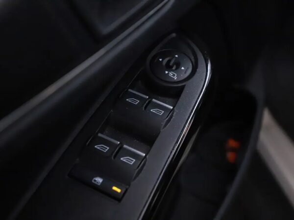 Ford B-MAX 1.0 EcoBoost Titanium Navi