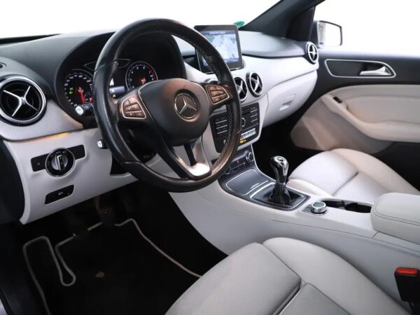 Mercedes-Benz B-Klasse 180 Business Solution