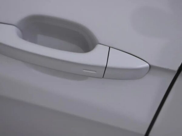 Photo 5 of 27 of WVGZZZC1ZNY031245 Volkswagen T-Cross 1.0 TSI Life