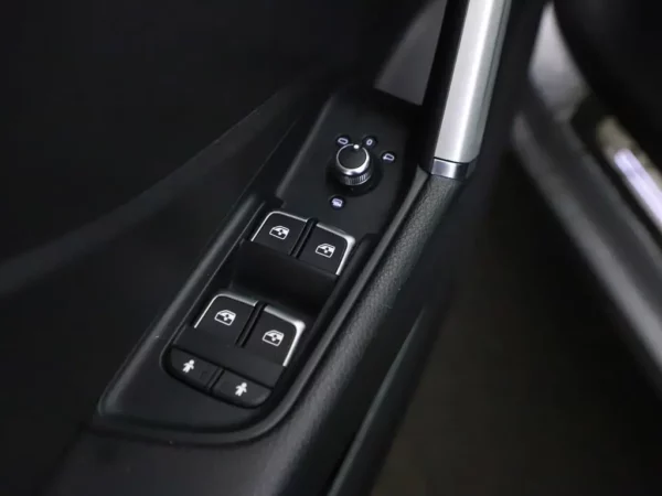 Audi Q2 35 TFSI S-Tronic S-Line