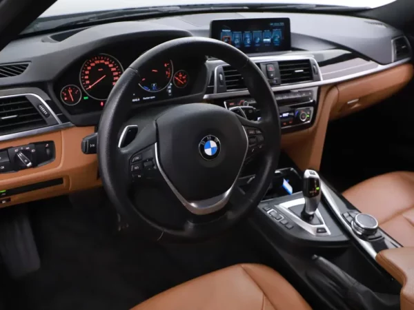 BMW 3-serie 330e High Executive