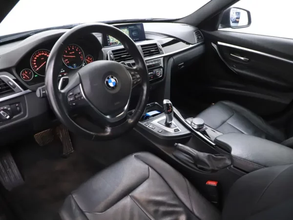 BMW 3-serie 330e Luxury Edition