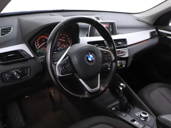BMW X1 sDrive20i AUT. Executive LED