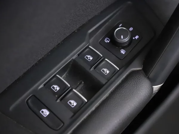 Volkswagen Tiguan 1.4 TSI DSG Highline Business R-Line