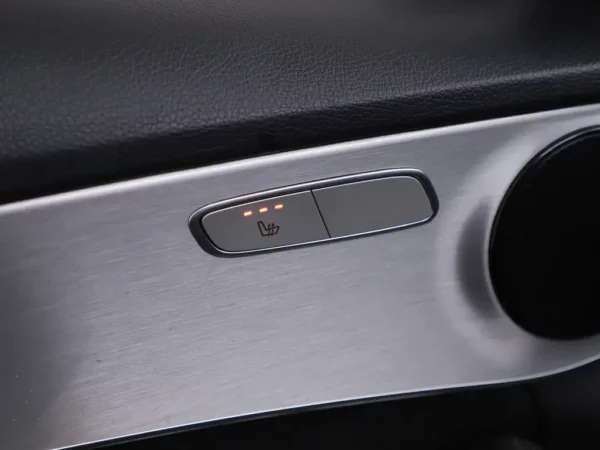 Photo 6 of 36 of WDD2052421F487089 Mercedes-Benz C-Klasse Estate C 200 (5-drs Combi)