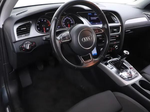 Audi A4 Limousine 1.8 TFSIe Edition Org.NL