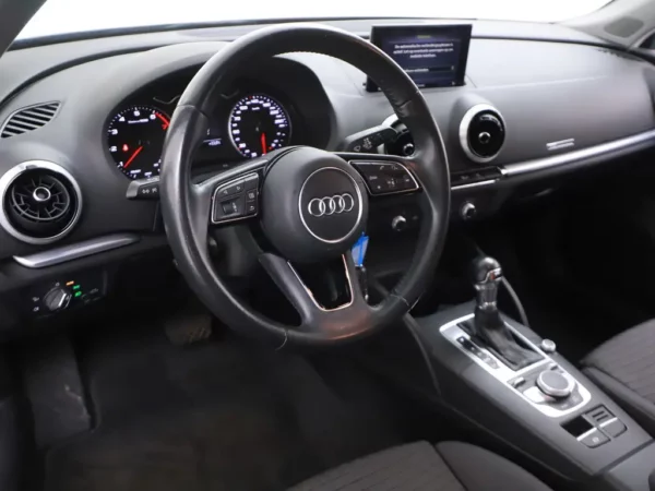 Audi A3 Sportback 1.5 TFSI S-tronic CoD