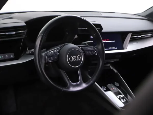 Audi A3 Sportback 40 TFSI e S-Tronic Business Edition