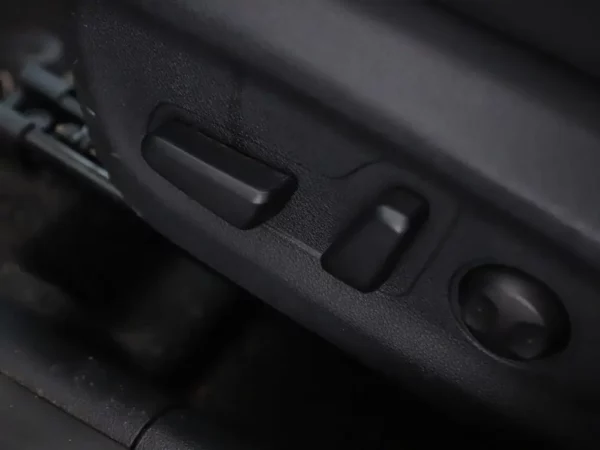 Photo 7 of 30 of KNACC81CGK5296178 Kia Niro 1.6 GDi Hybrid DynamicLine (5-drs