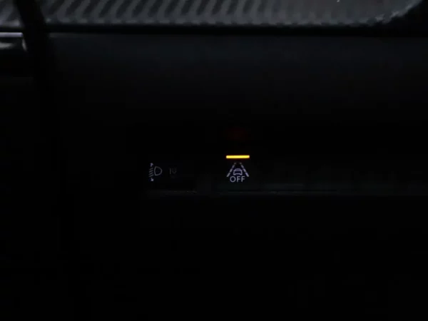 Peugeot e-2008 EV Allure 50 kWh Navi