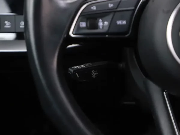 Photo 8 of 24 of WAUZZZGY5MA031836 Audi A3 Sportback 35 TFSI S-Tronic Business Edition