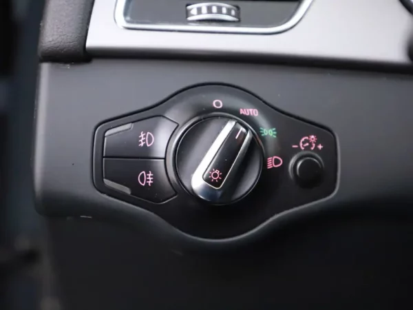 Audi A4 Limousine 1.8 TFSIe Edition Org.NL