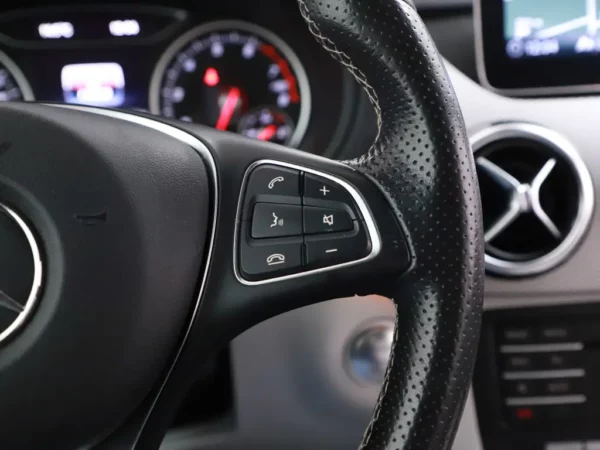 Mercedes-Benz B-Klasse 180 Business Solution