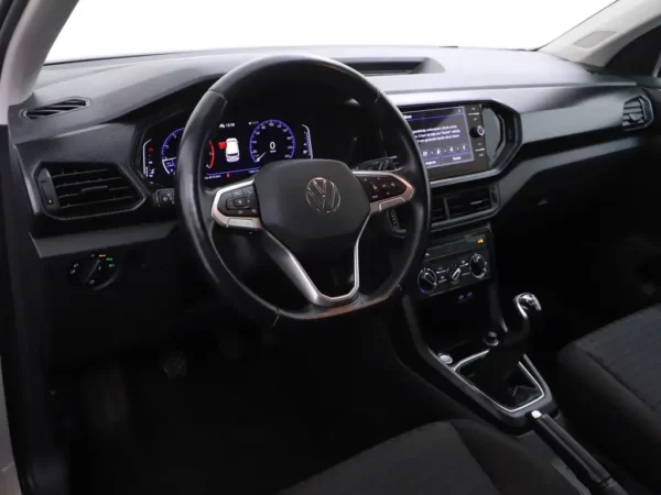 Photo 8 of 27 of WVGZZZC1ZNY031245 Volkswagen T-Cross 1.0 TSI Life