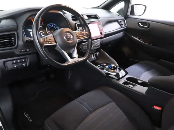 Nissan Leaf N-Connecta 40 kWh LED