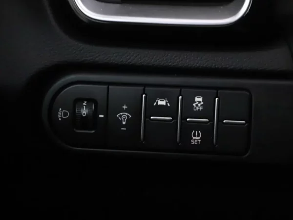 Photo 8 of 31 of U5YH5811ALL063651 Kia Ceed Sportswagon 1.0 T-GDi DynamicPlusLine Navi