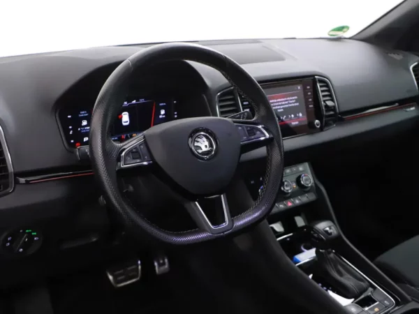 Photo 8 of 37 of TMBJR7NU0L5044196 Skoda Karoq 1.5 TSI AUT .Sportline Business LED