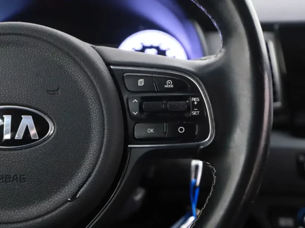 Kia Niro 1.6 GDi Hybrid First Edition