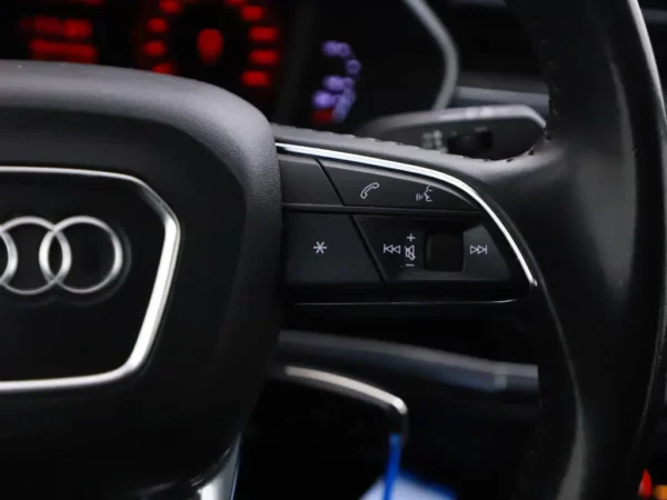 Photo 9 of 27 of WAUZZZF30L1041209 Audi Q3 35 TFSI Aut. Pro Line