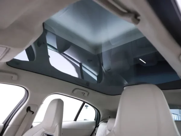 Photo 9 of 29 of SADHA2B16K1F60501 Jaguar I-PACE EV400 First Edition S 90 kWh PANO