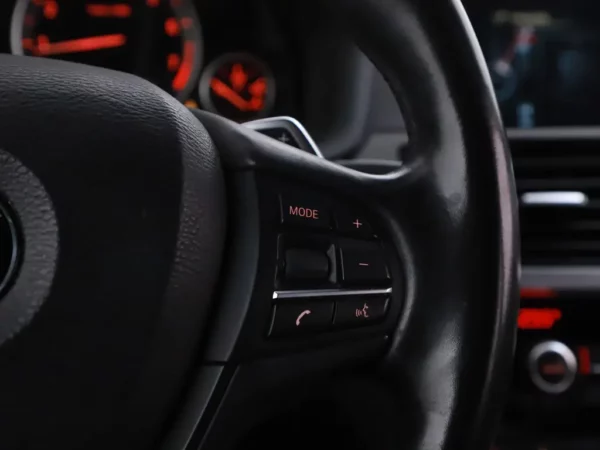 Photo 9 of 29 of WBAXW110900P42105 BMW X4 xDrive20i Aut. High Executive M-Sport