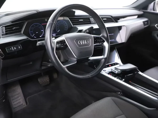 Audi e-tron Sportback 55 quattro Business edition