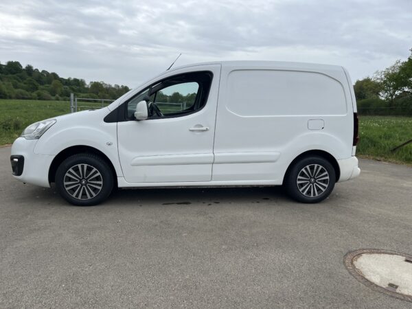 Peugeot Partner 120 1.6 BlueHDi 100 L1 XT