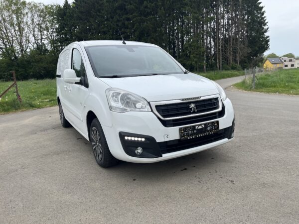 Peugeot Partner 120 1.6 BlueHDi 100 L1 XT