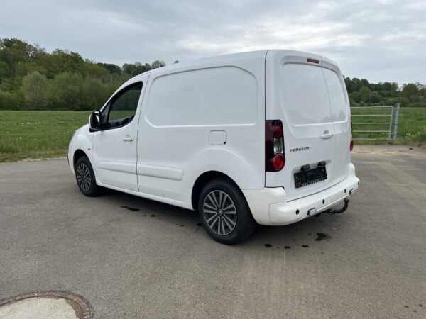 Peugeot Partner 120 1.6 BlueHDi 100 L1 XT