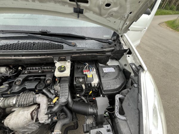 Peugeot Partner 120 1.6 BlueHDi 100 L1 XT
